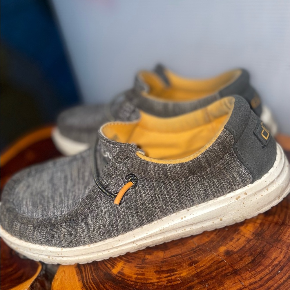 Hey Dude Wally Youth Stretch Taupe